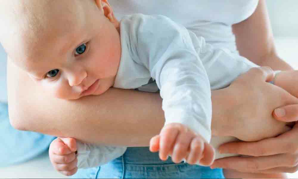 علت سخت آروغ زدن نوزاد چیست؟